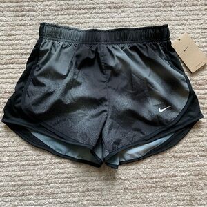 Nike Tempo Running Shorts 3” Black NWT Size Small